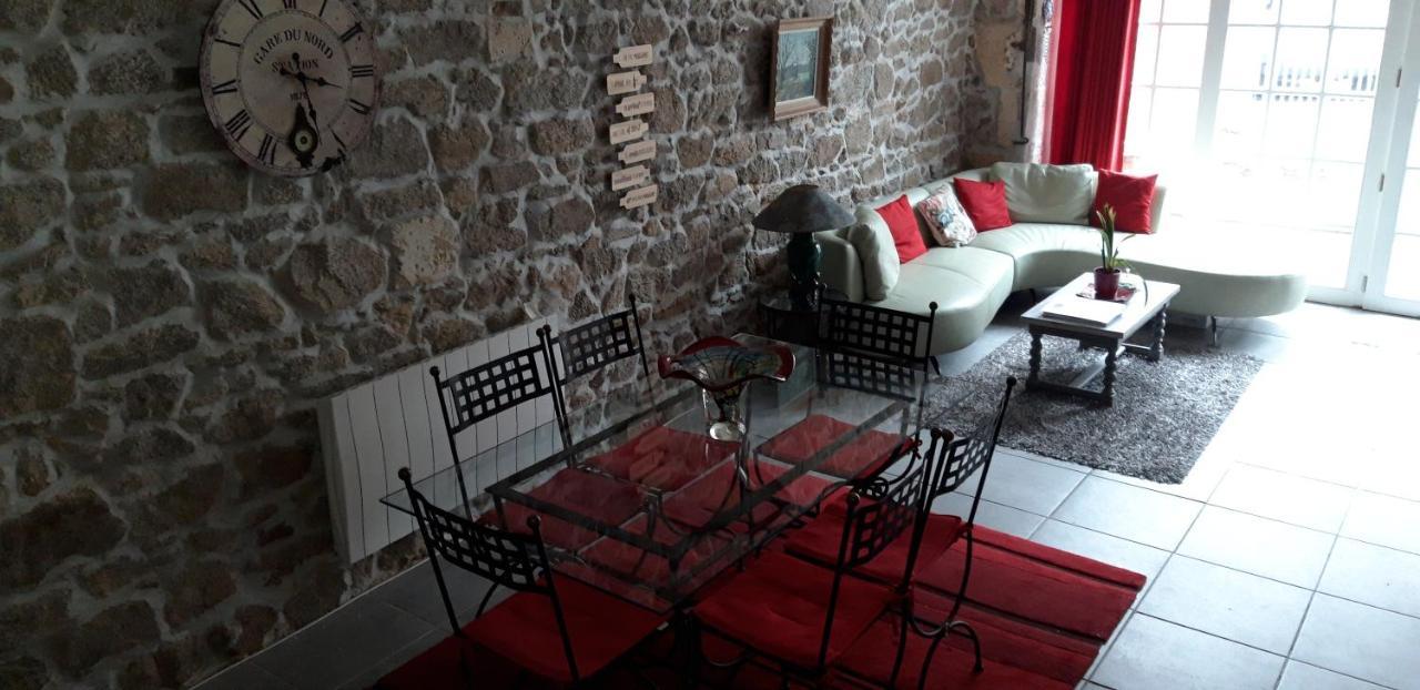 La Belle Maison Villa Piegut-Pluviers Exterior photo